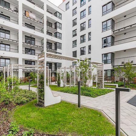 Grand Apartments - Doki Living & Foodhall Gdansk Exterior photo